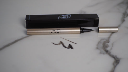 Signature Noir Liner
